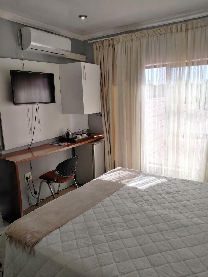 On Hill Lodge Bloemfontein Exteriér fotografie